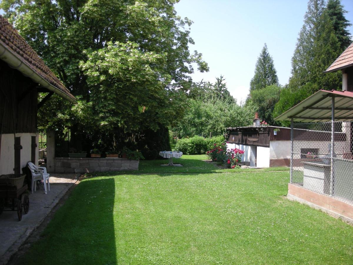 Chambre D'Hote Chez LuluSaasenheim エクステリア 写真